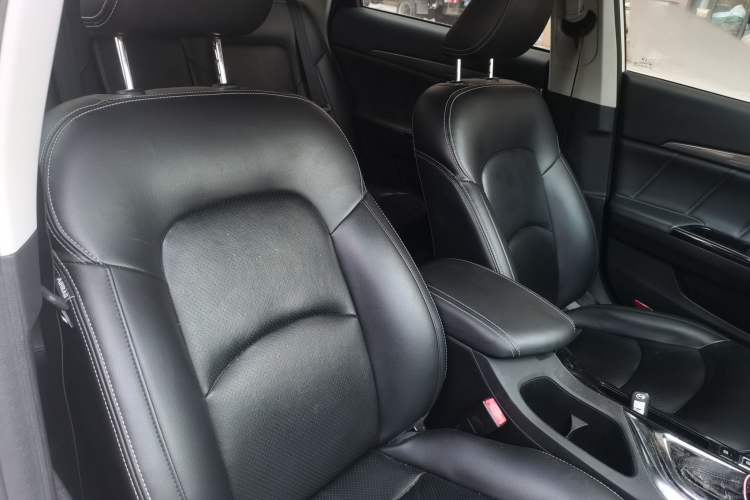 Used GAC Trumpchi GA6 2016 235T DCT Luxury Edition Right Front Seat