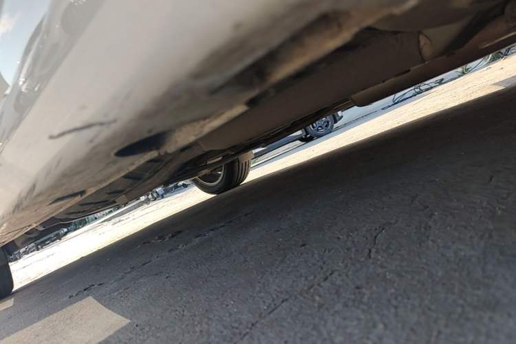 Used GAC Trumpchi GA6 2016 235T DCT Elite Edition Right Side Sill
