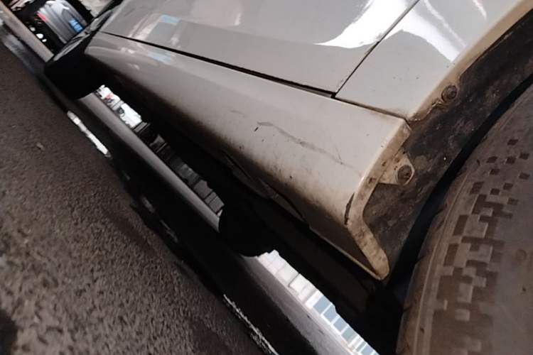 Used GAC Trumpchi GA6 2016 235T DCT Elite Edition Right Side Sill