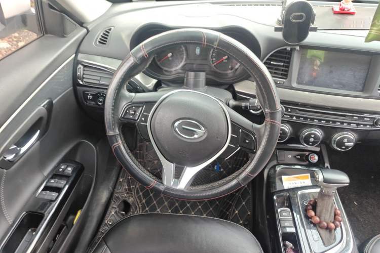 Used GAC Trumpchi GA6 2016 235T DCT Elite Edition Steering Wheel