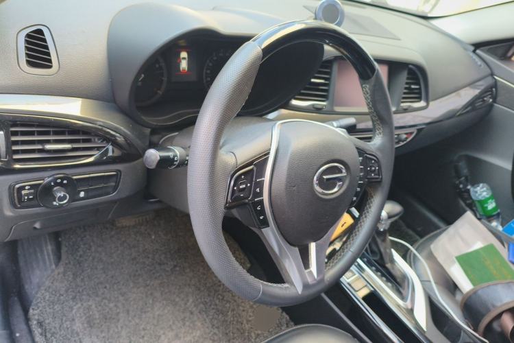 Used GAC Trumpchi GA6 2016 235T DCT Luxury Edition Steering Wheel