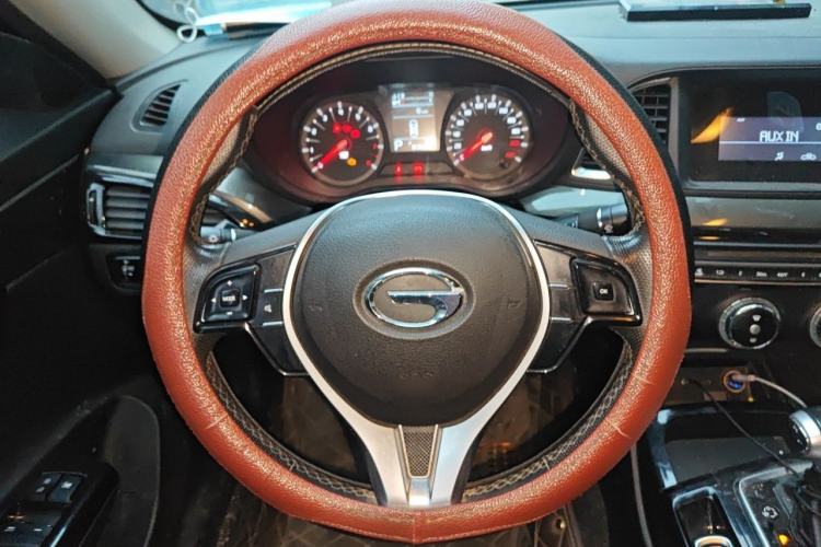 Used GAC Trumpchi GA6 2016 235T DCT Elite Edition Steering Wheel