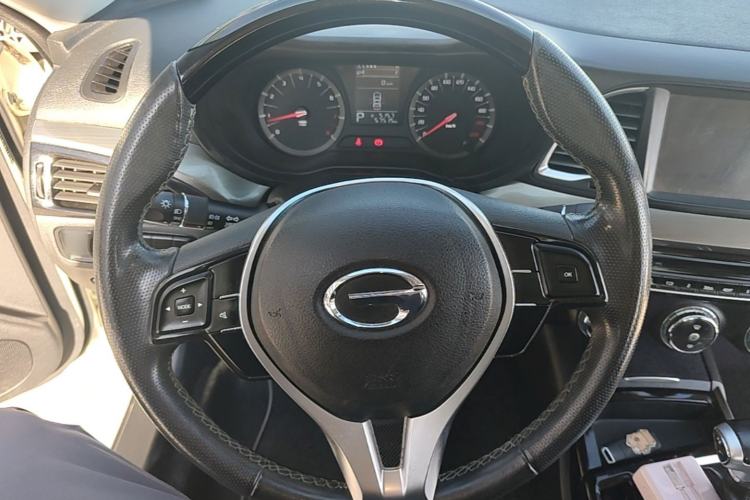 Used GAC Trumpchi GA6 2016 235T DCT Elite Edition Steering Wheel