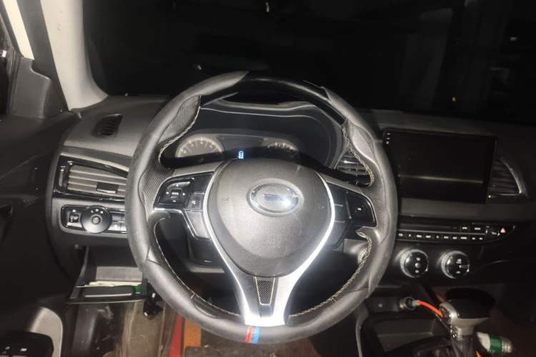 Used GAC Trumpchi GA6 2016 235T DCT Elite Edition Steering Wheel