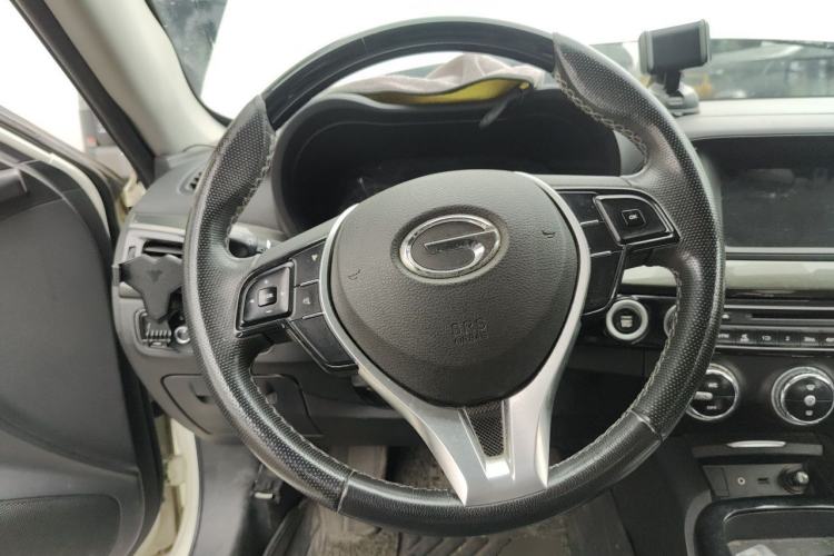 Used GAC Trumpchi GA6 2016 235T DCT Elite Edition Steering Wheel