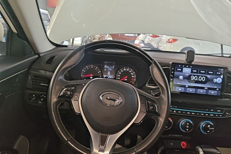 Used GAC Trumpchi GA6 2016 235T DCT Elite Edition Steering Wheel