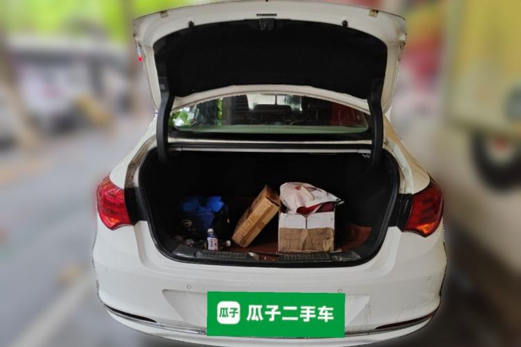 Used GAC Trumpchi GA6 2016 235T DCT Luxury Edition Trunk