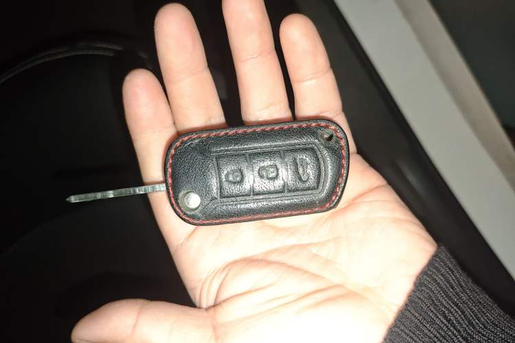 Used GAC Trumpchi GA6 2016 235T Manual Elite Edition Vehicle Key