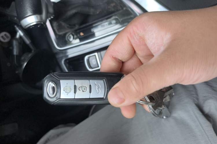 Used GAC Trumpchi GA6 2016 235T DCT Elite Edition Vehicle Key