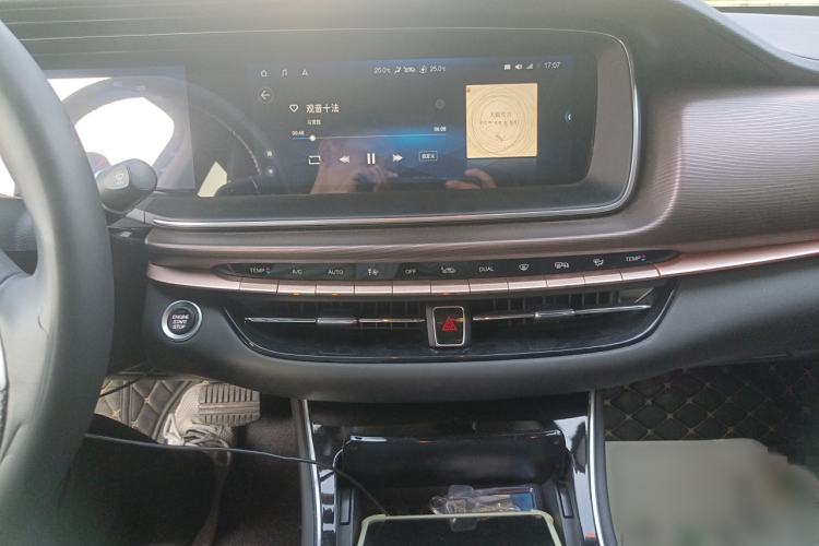 Used GAC Trumpchi GA6 2019 270T Automatic Prestige Edition Audio And AC Panel