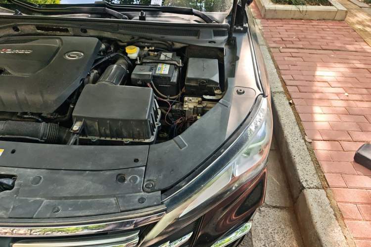 Used GAC Trumpchi GA6 2019 270T Automatic Elite Edition Engine Bay Left
