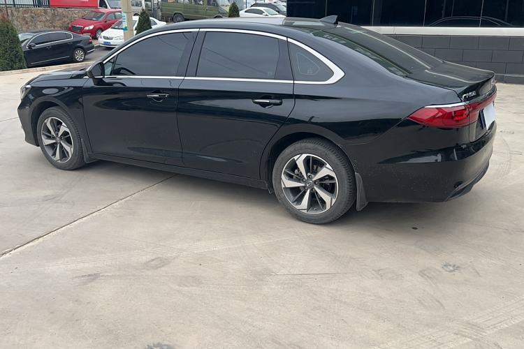 Used GAC Trumpchi GA6 2019 270T Automatic Luxury Edition Exterior 5