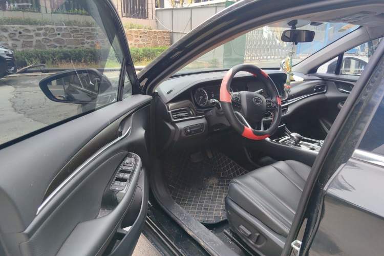 Used GAC Trumpchi GA6 2019 270T Automatic Luxury Edition Interior 3