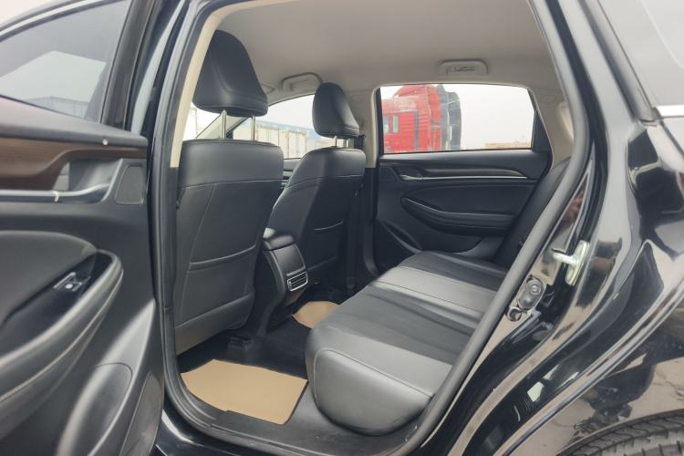 Used GAC Trumpchi GA6 2019 270T Automatic Elite Edition Interior 3