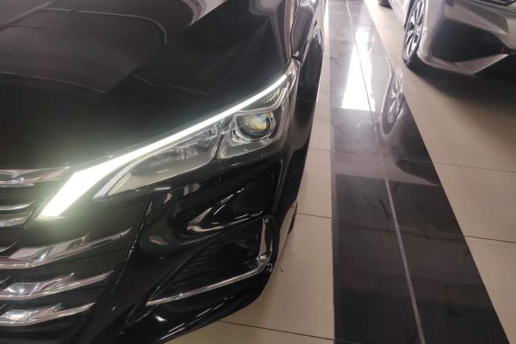 Used GAC Trumpchi GA6 2019 270T Automatic Elite Edition Left Front Headlight