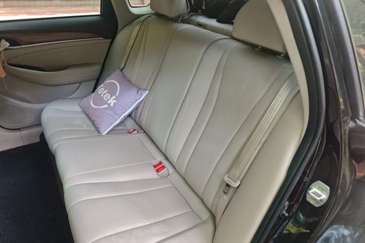 Used GAC Trumpchi GA6 2019 270T Automatic Elite Edition Left Rear Seat