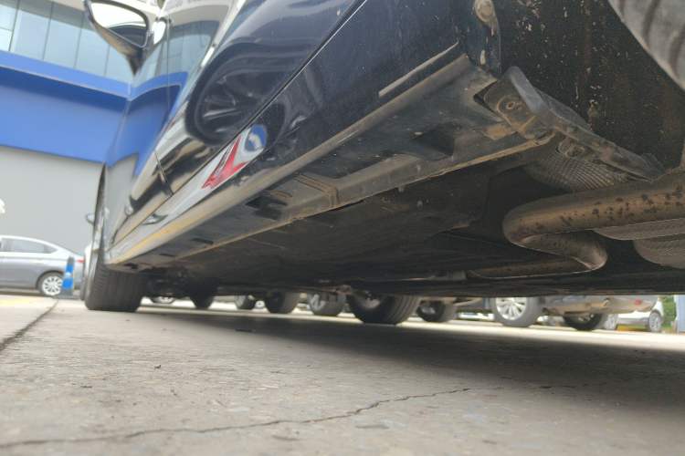Used GAC Trumpchi GA6 2019 270T Automatic Prestige Edition Left Side Sill