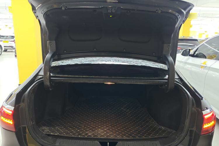 Used GAC Trumpchi GA6 2019 270T Automatic Elite Edition Trunk