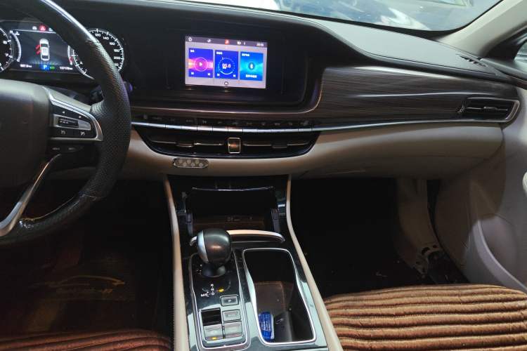 Used GAC Trumpchi GA6 2019 270T Automatic Luxury Edition Audio And AC Panel