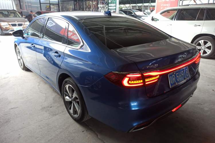Used GAC Trumpchi GA6 2019 270T Automatic Prestige Edition Exterior 2