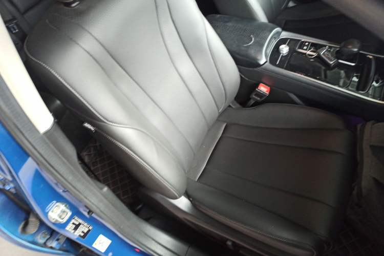 Used GAC Trumpchi GA6 2019 270T Automatic Prestige Edition Right Front Seat