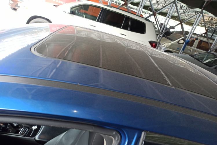 Used GAC Trumpchi GA6 2019 270T Automatic Prestige Edition Roof