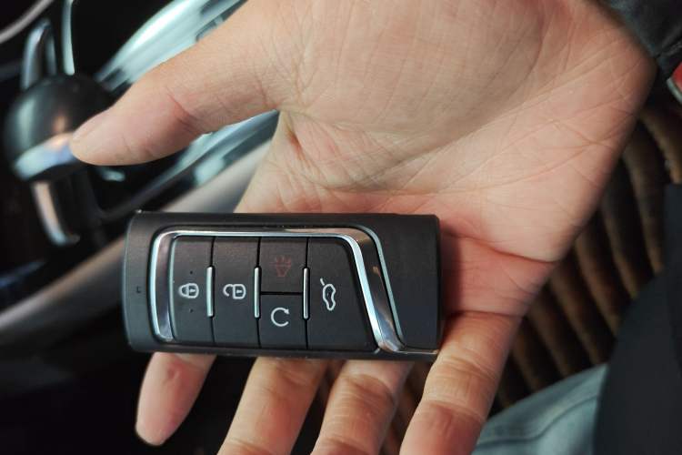 Used GAC Trumpchi GA6 2019 270T Automatic Luxury Edition Vehicle Key