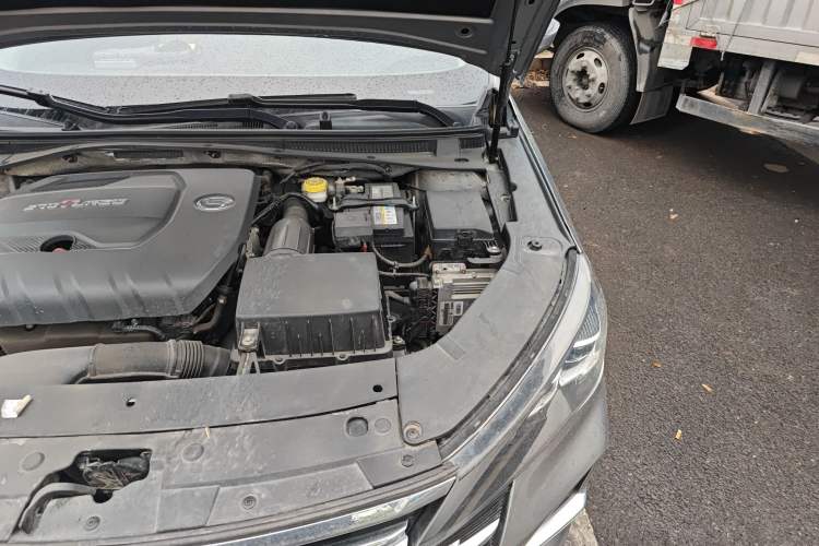 Used GAC Trumpchi GA6 2019 270T Automatic Luxury Edition Engine Bay Left