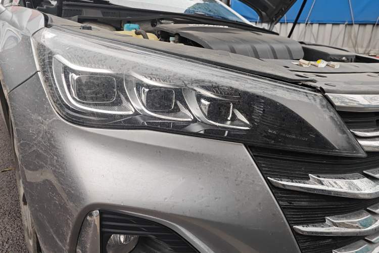 Used GAC Trumpchi GA6 2019 270T Automatic Luxury Edition Right Front Headlight
