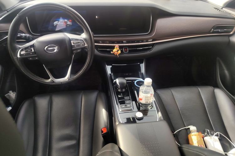 Used GAC Trumpchi GA6 2019 270T Automatic Supreme Edition Center Console