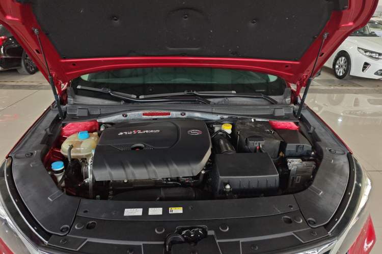 Used GAC Trumpchi GA6 2019 270T Automatic Prestige Edition Engine Bay