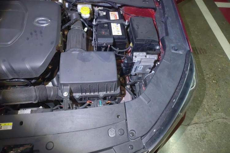 Used GAC Trumpchi GA6 2019 270T Automatic Elite Edition Engine Bay Left