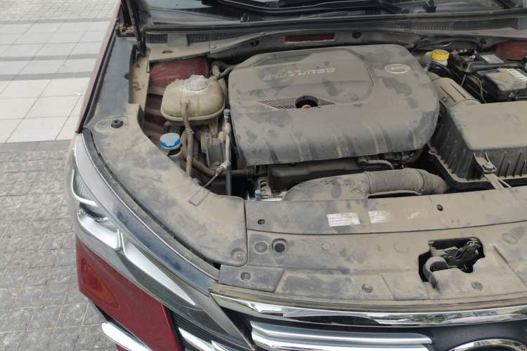 Used GAC Trumpchi GA6 2019 270T Automatic Elite Edition Engine Bay Right