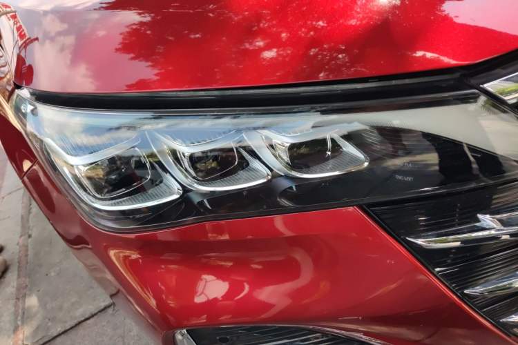 Used GAC Trumpchi GA6 2019 270T Automatic Supreme Edition Exterior 6