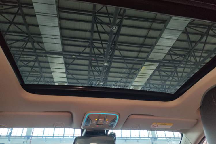 Used GAC Trumpchi GA6 2019 270T Automatic Prestige Edition Headliner