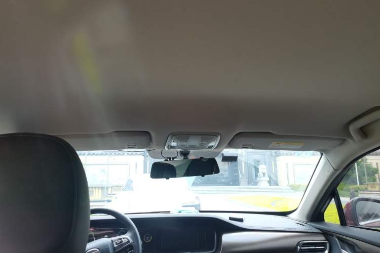 Used GAC Trumpchi GA6 2019 270T Automatic Elite Edition Headliner