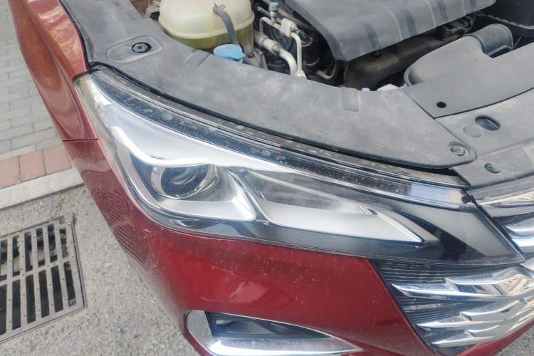 Used GAC Trumpchi GA6 2019 270T Automatic Smart Edition Right Front Headlight
