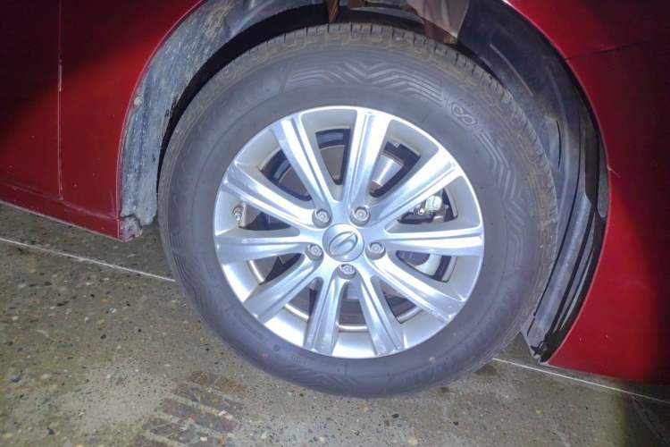 Used GAC Trumpchi GA6 2019 270T Automatic Elite Edition Right Front Wheel Hub