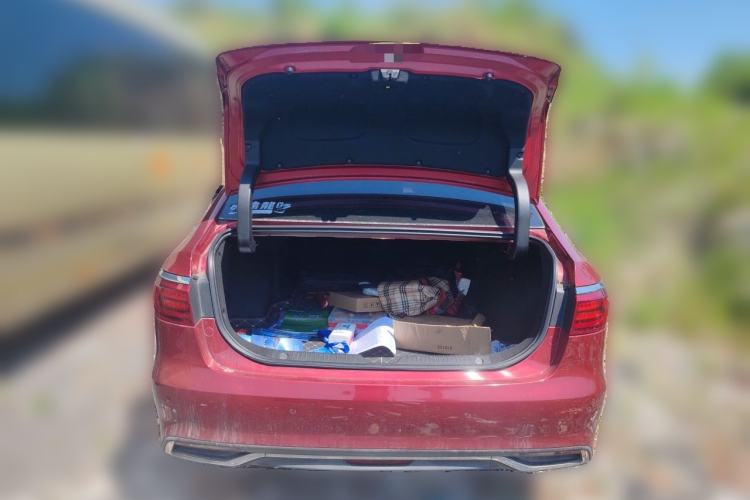 Used GAC Trumpchi GA6 2019 270T Automatic Prestige Edition Trunk