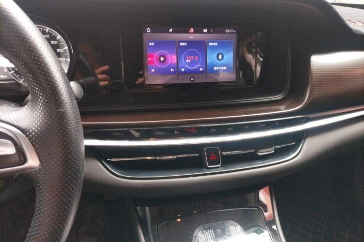 Used GAC Trumpchi GA6 2019 270T Automatic Elite Edition Audio And AC Panel