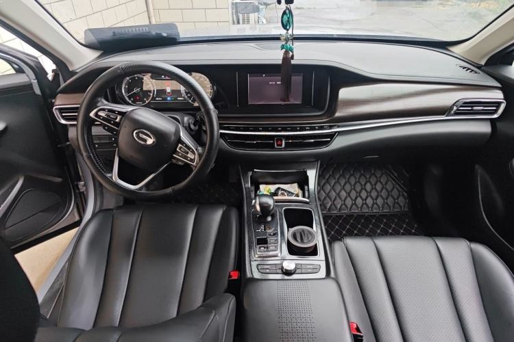 Used GAC Trumpchi GA6 2019 270T Automatic Luxury Edition Center Console