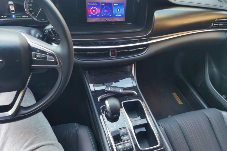 Used GAC Trumpchi GA6 2019 270T Automatic Elite Edition Audio And AC Panel