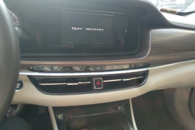 Used GAC Trumpchi GA6 2019 270T Automatic Luxury Edition Audio And AC Panel