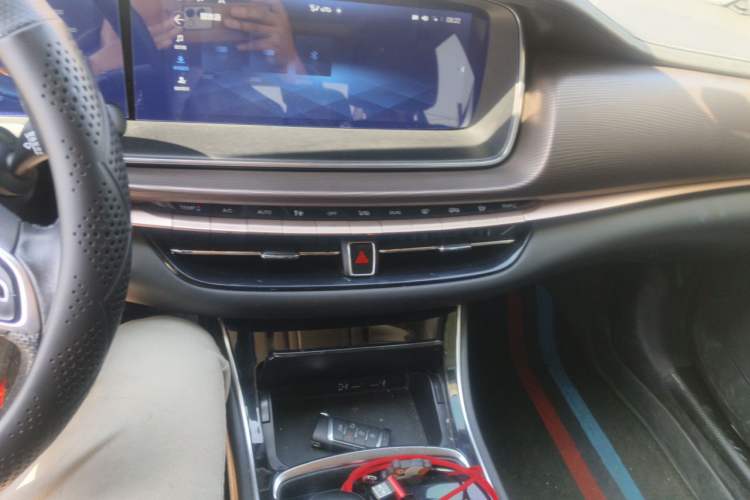 Used GAC Trumpchi GA6 2019 270T Automatic Prestige Edition Audio And AC Panel