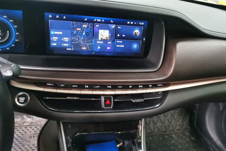 Used GAC Trumpchi GA6 2019 270T Automatic Supreme Edition Audio And AC Panel