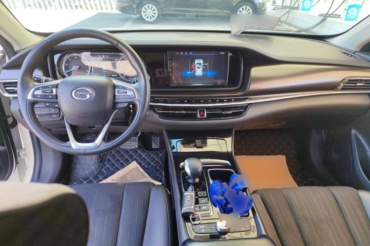 Used GAC Trumpchi GA6 2019 270T Automatic Elite Edition Center Console