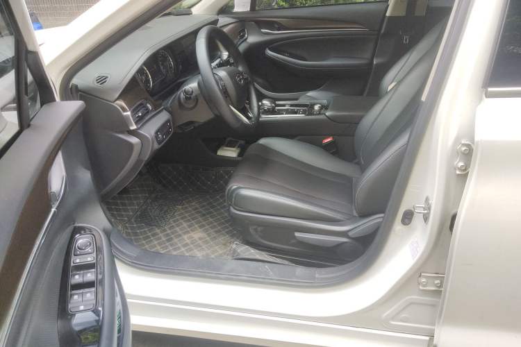 Used GAC Trumpchi GA6 2019 270T Automatic Elite Edition Driver Seat