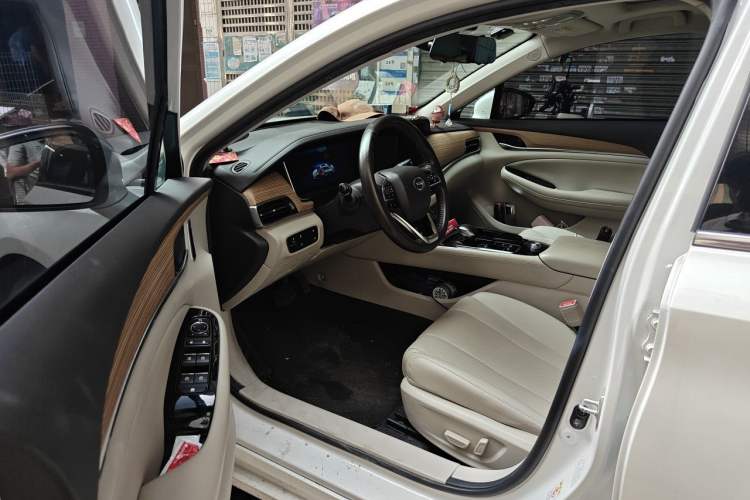 Used GAC Trumpchi GA6 2019 270T Automatic Luxury Edition Driver Seat