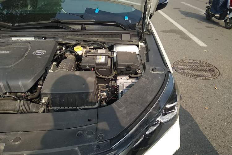 Used GAC Trumpchi GA6 2019 270T Automatic Luxury Edition Engine Bay Left