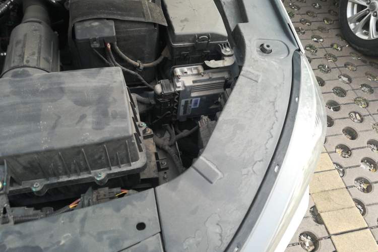 Used GAC Trumpchi GA6 2019 270T Automatic Prestige Edition Engine Bay Left